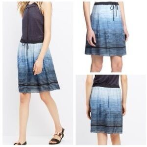VINCE‎ Silk French Blue Watercolor Stripes Mini Skirt Size L Work Party Flowy